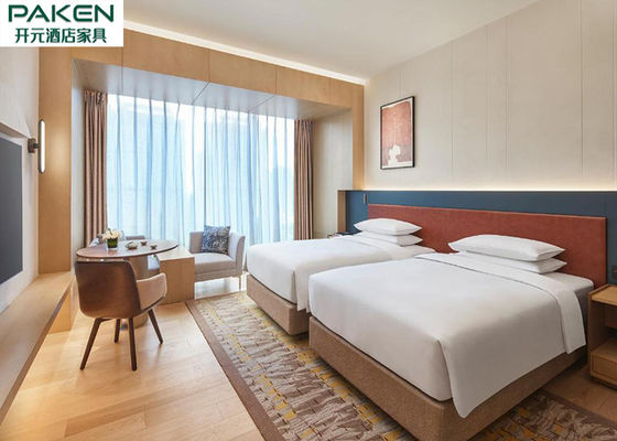 Hyatt Hotel Room Meble z forniru bambusowego Minimalistyczny styl Prosta linia Konfigurowalny kolor