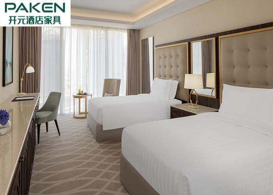 Ekonomiczne meble hotelowe Zestawy sypialni Katar / arabski Lekkie luksusowe meble Orzech + Złoty SS